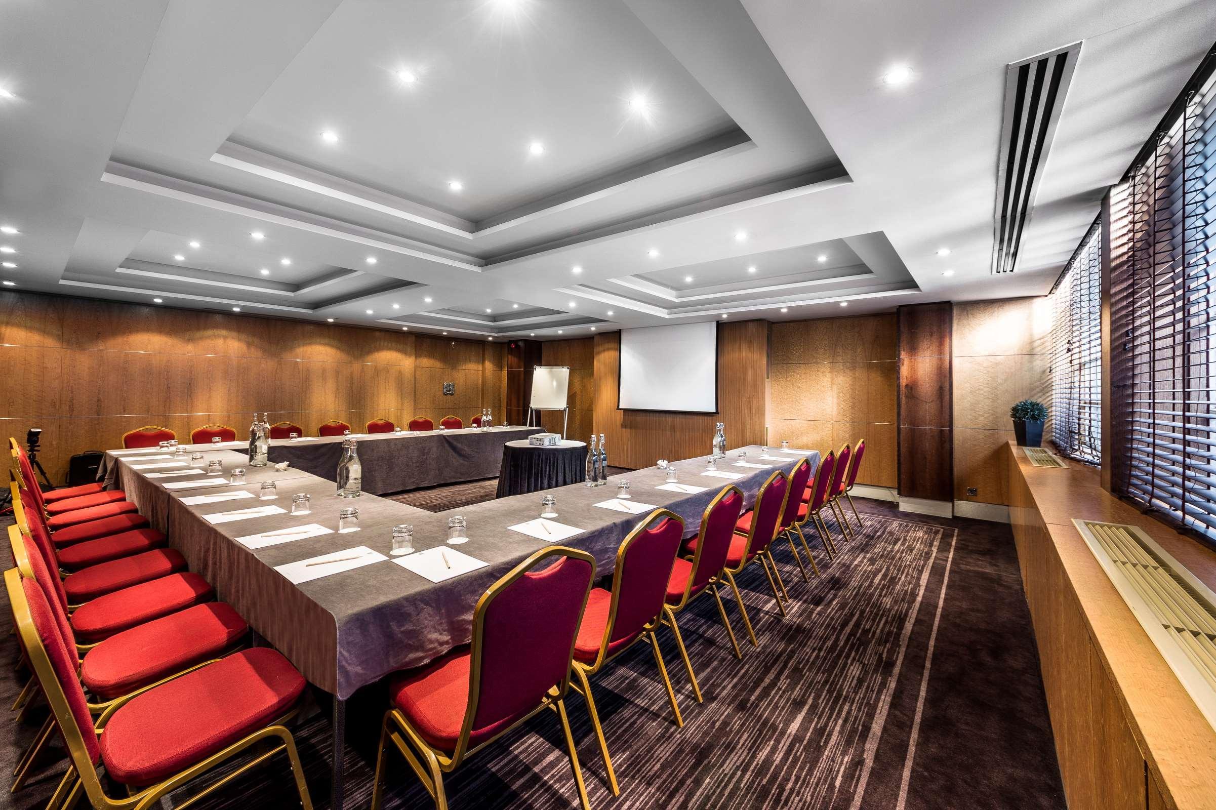 Courthouse Hotel Лондон Бизнес фото Meeting room