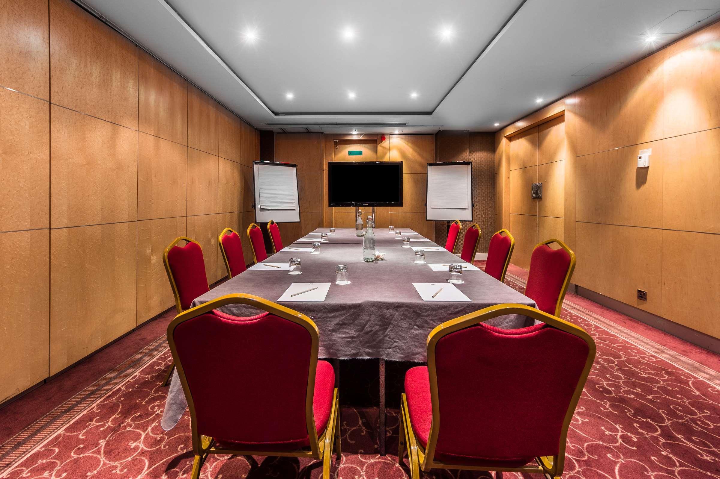 Courthouse Hotel Лондон Экстерьер фото Meeting room