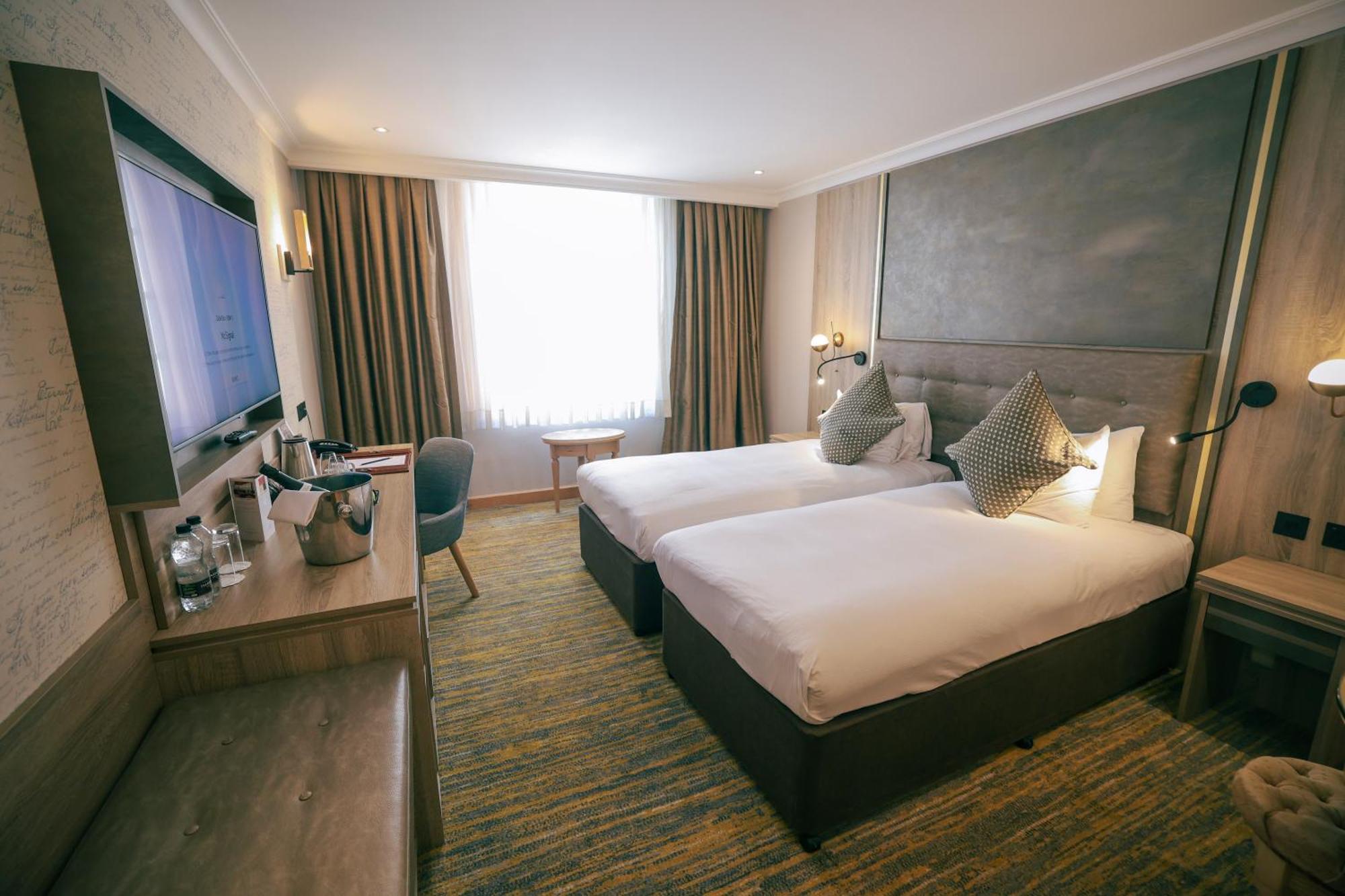 Courthouse Hotel Лондон Экстерьер фото